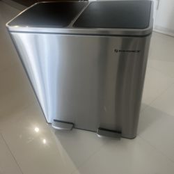 SONGMICS Trash Can, 2 x 8-Gallon Garbage Can for Kitchen