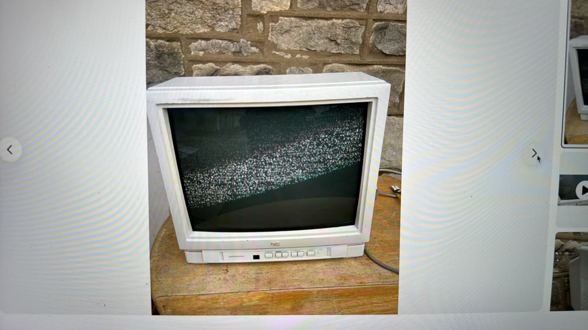 JVC C-20WL3 Vintage Color Television TV 20” White