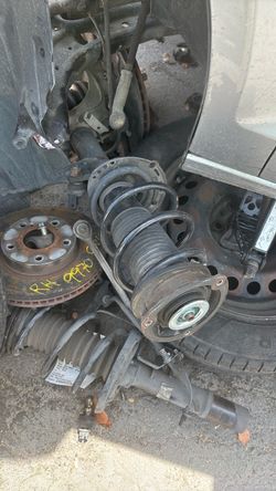 2018 Audi A3 Front Strut Assembly with Coil Spring