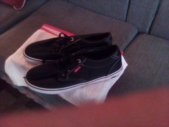 Brand Levi Casualware Size 11