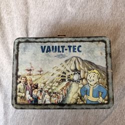 Fallout Collector Bundle – Vault-Tec Lunch Box + Books + New Vegas Items