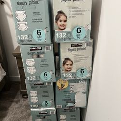 Kirkland Diapers Size 6 And 4