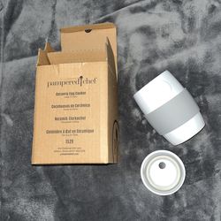Pampered Chef Ceramic Egg Maker