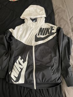 Nike wind breaker