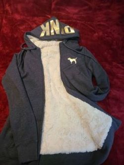 New Victoria's Secret Pink Furr Hoodie Sold Out Size Xs