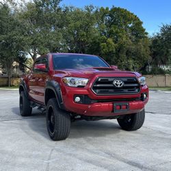 2017 Toyota Tacoma