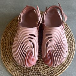 Salehe Bembury X Crocs The Pollex Clog Kuwata (Pale Blush) 207393-6RL - Mens 9