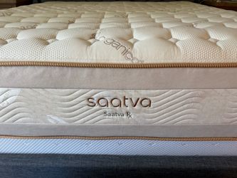 King Mattress - Saatva RX Soft, Like New