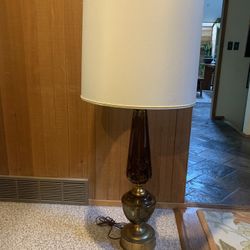 Mid Century Frederick Cooper Light Brown Gilt Medallion Table Lamp 