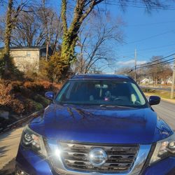 2017 Nissan Pathfinder