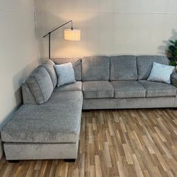 LH👉$49 Down Payment For Financing 👉Atari Alloy Gray 2 Piece Sectional Couch With Chaise 