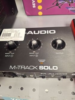 M audio mixer