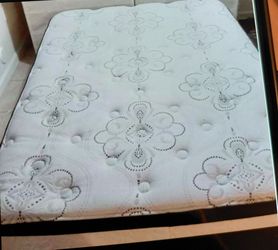 Brand  new beautiful Ashley furniture queen size  pillow top mattress  only