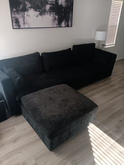 Great Firm..very soft pillows, nice couch 🛋