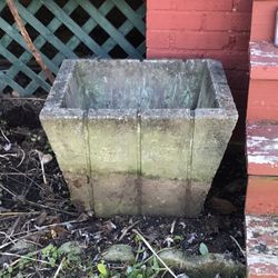 Decorative planters. Concrete.