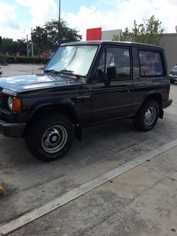 89 Mitsubishi Montero 4x4 running