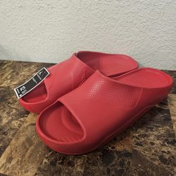 New NIKE Jordan Post Slides Sandals Size 12 Color University Red DX5575 600