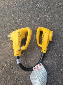 Camco PowerGrip 50A Male to 30A Female RV Adapter Plug / Dogbone - Used