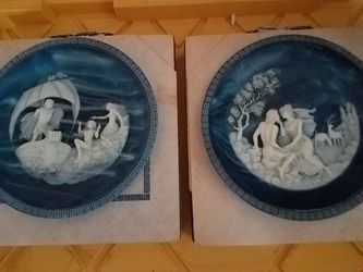 2 collection plates