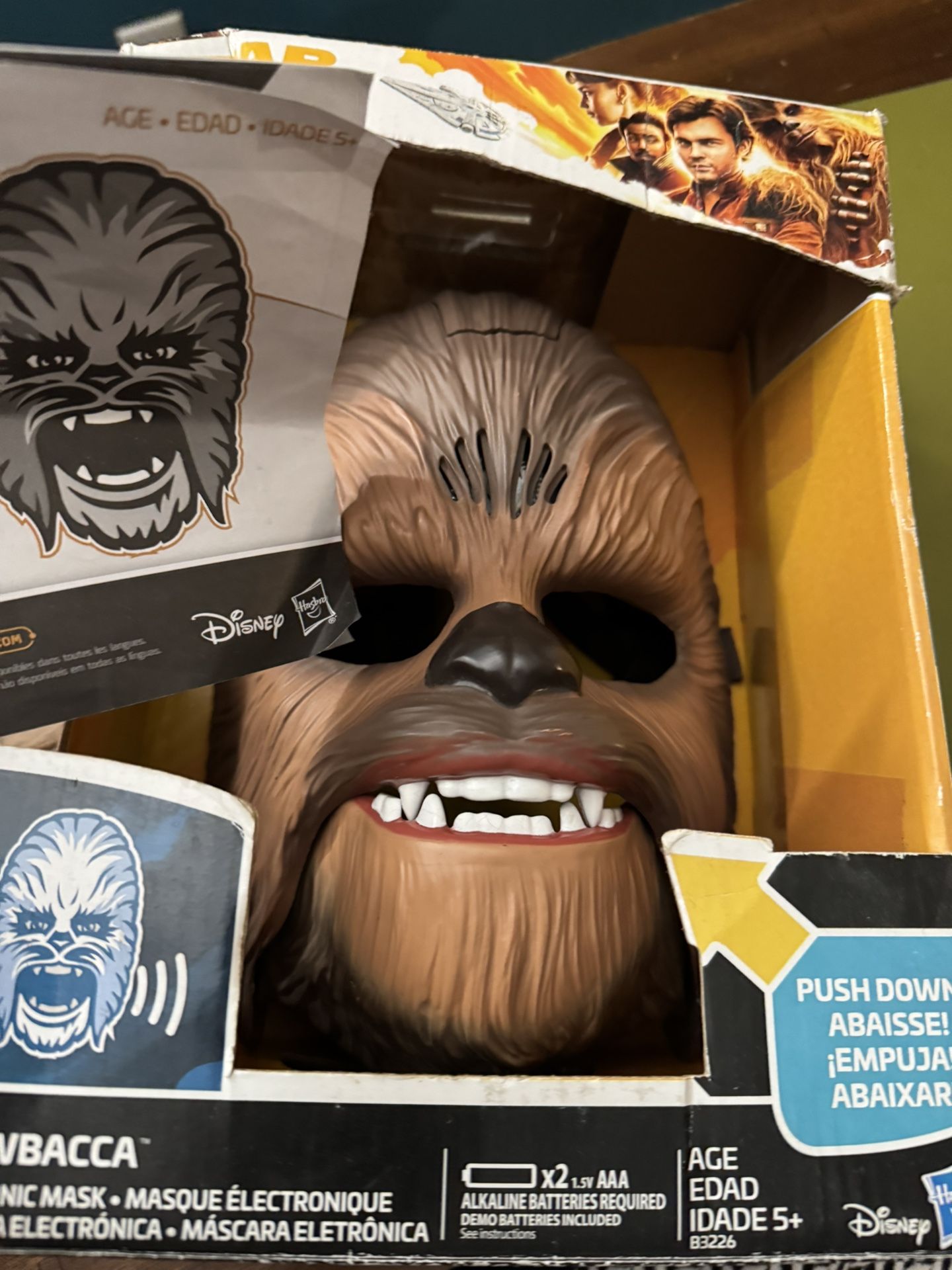 Start Wars Chewbacca Sounding Mask - Complete And Working 