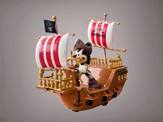 Disney Parks Pirates of the Caribbean Pirate Mickey Pullback Toy