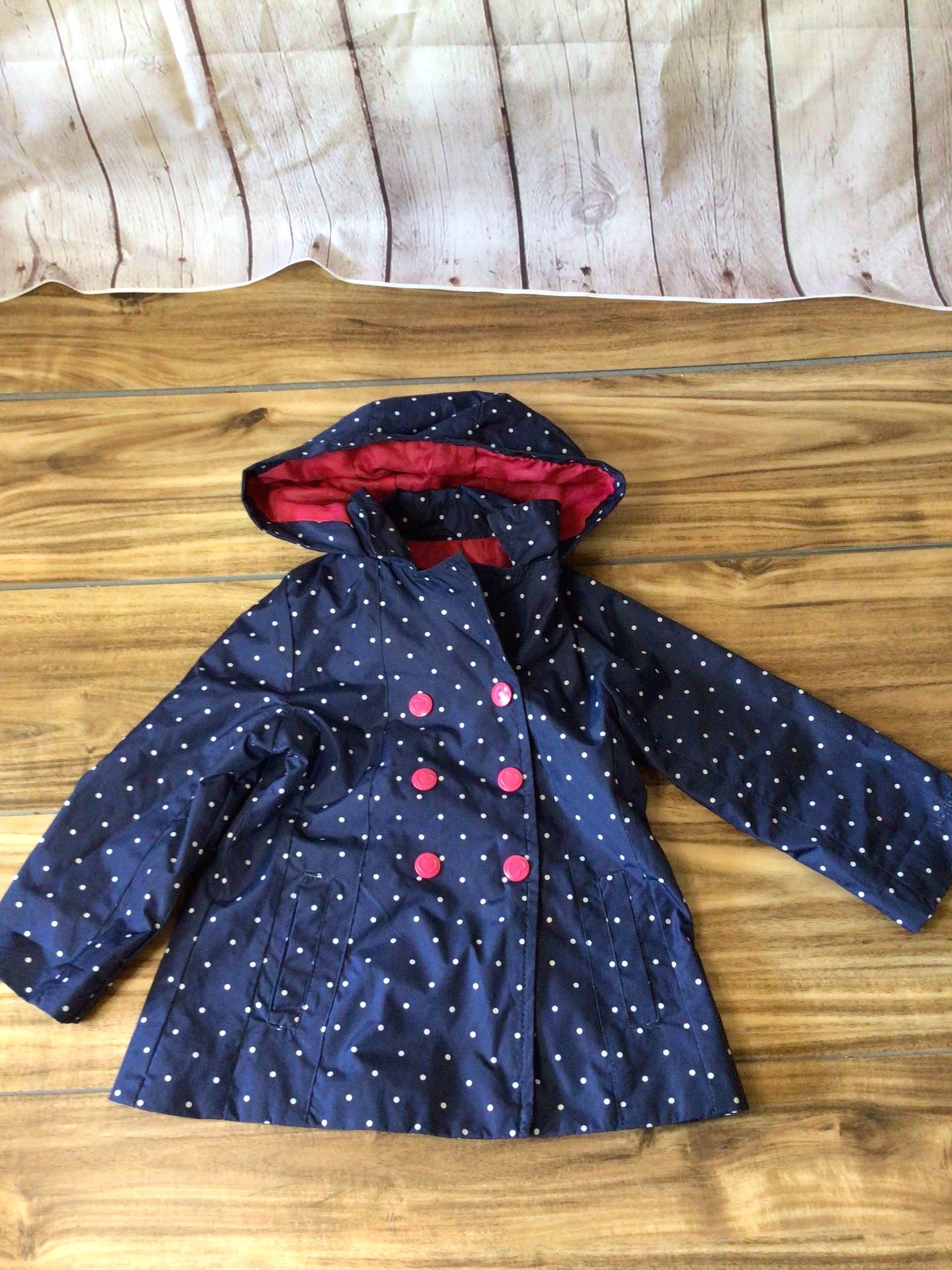 London Fog raincoat 24M