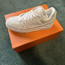 New Louis Vuitton Sneakers !!