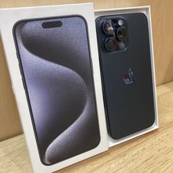 Apple iPhone 15 Pro Max 256GB BLUE TITANIUM
