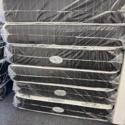 QUEEN REGULAR MATTRESS 