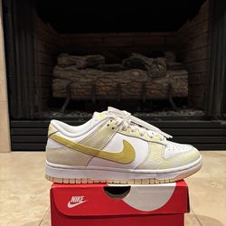 Nike Dunk Low Yellow Strike Sz 8 WMNS (6.5 Men’s)