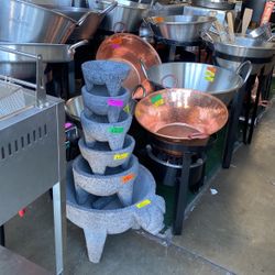 Nuevo Molcajetes En Especial/ New Molcajetes 