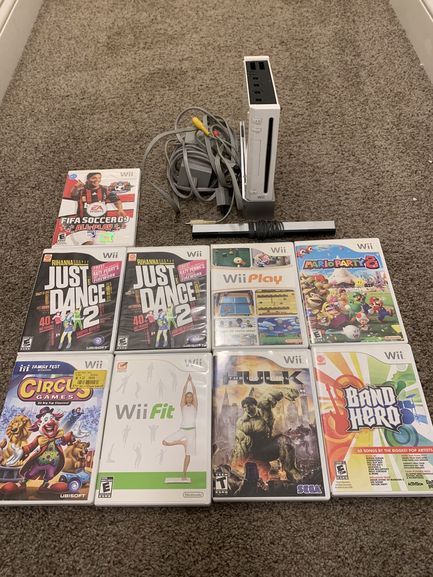 Nintendo Wii Bundle With Games