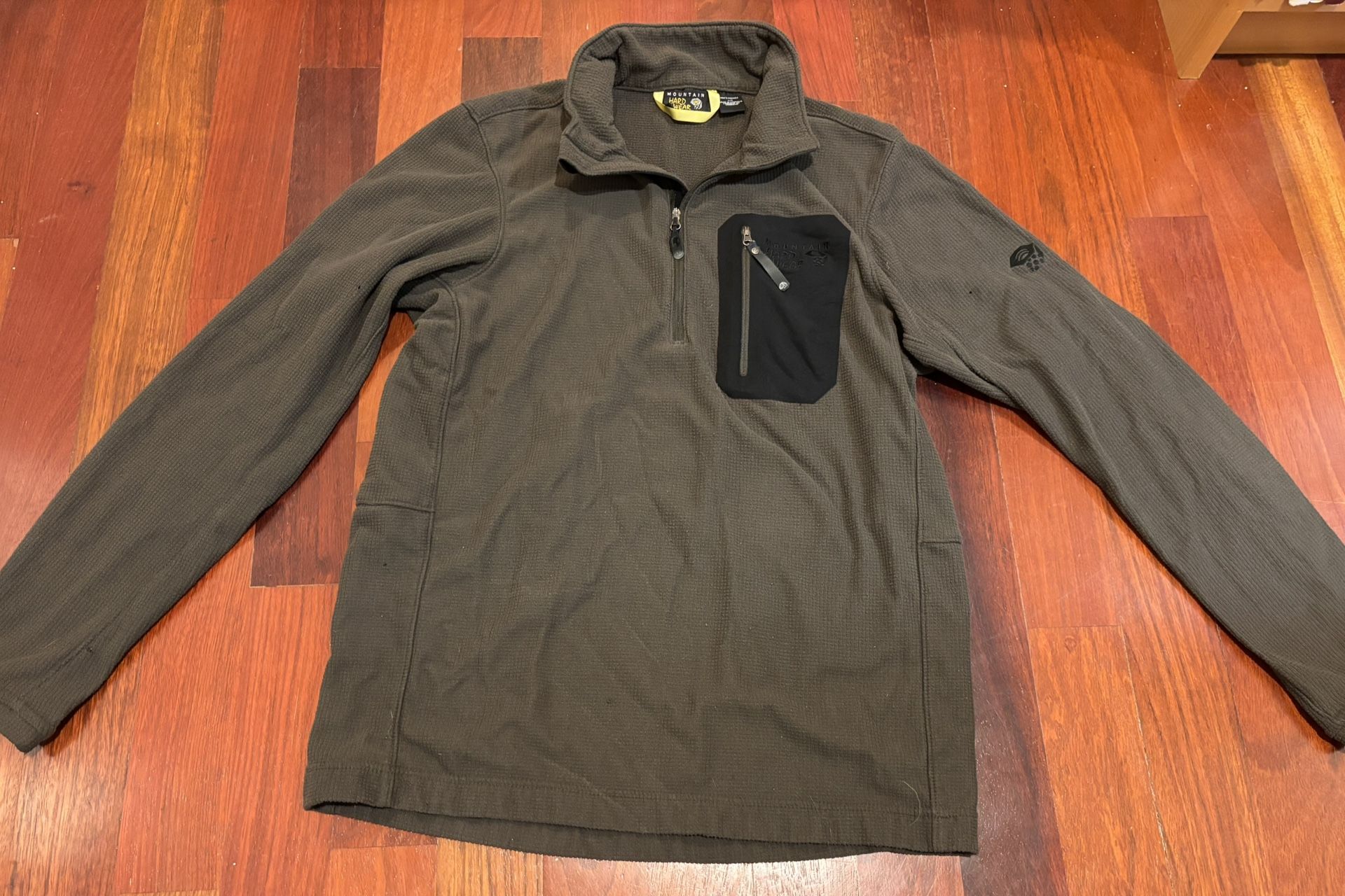 Mountain Hardware 1/4 Zip Waffle Fleece, Men’s Large