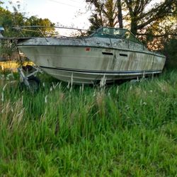 24. Searay Dual AxleTrailor Ford351 OMC  Rebuildable  MAKE Offer