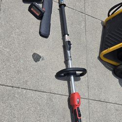 Milwaukee
M18 FUEL 18V 24 in. Brushless Cordless Battery Extended Pole Articulating Hedge Trimmer Kit w/ 8.0 Ah Battery, Charge