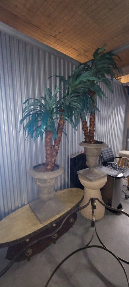 Free Furniture Lamps Etc