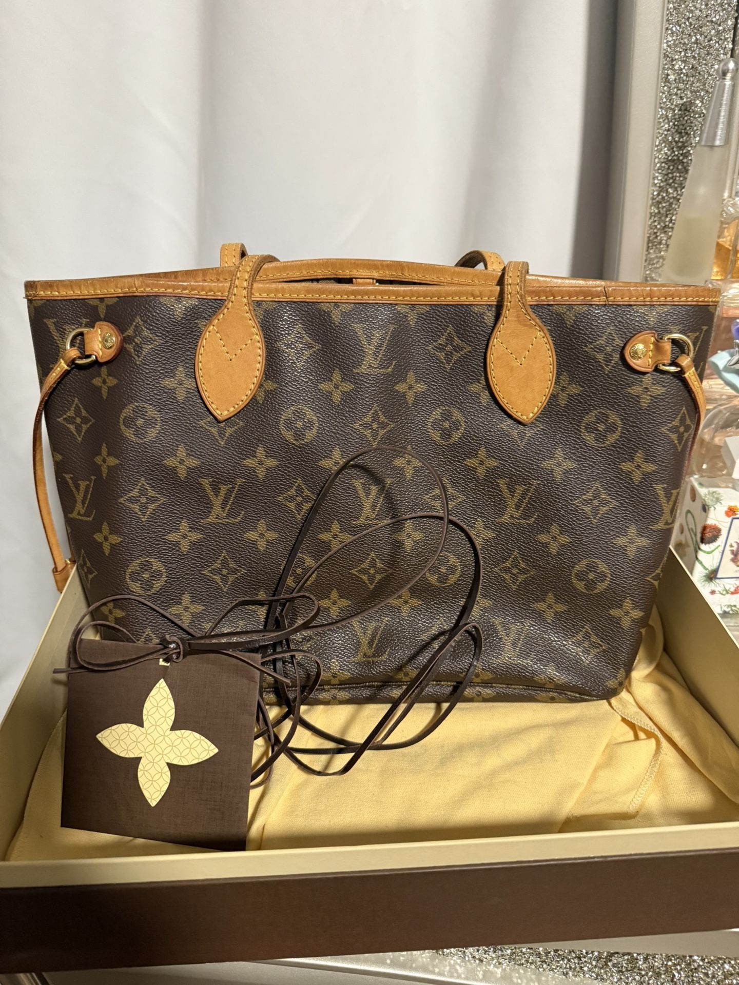 Louis Vuitton Neverfull Monogram Tote PM