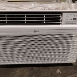 Large Lg Window AC 