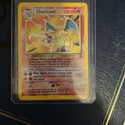 Charizard Holo Shadowless 4/130