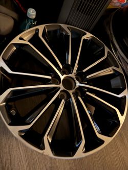 Corolla rims 17in