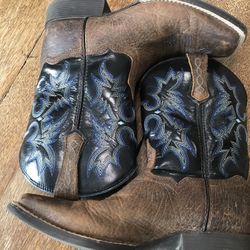  ARIAT Tombstone Western Boots