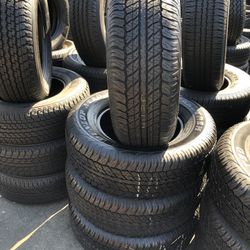 Set Of Dunlop P265/70/17 Used