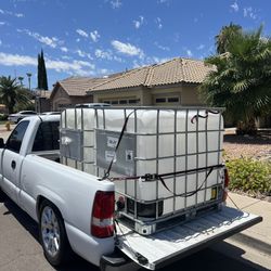 Water Tanks/totes 