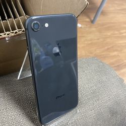 iPhone 8 Unlocked