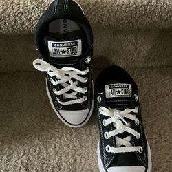 Converse Sz 1 (Worn Once Only 