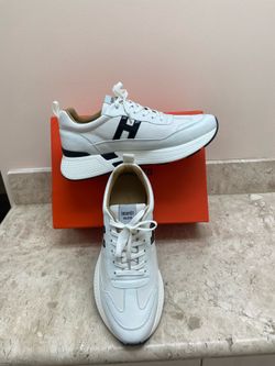 Stylish house shoe for any age size 11 Stylish house shoe for any age size 11
