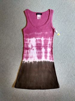 BRAND NEW WITH TAG FLEURISH TIE DYE COTTON JUNIORS TANK TOP SIZE MEDIUM 
