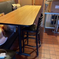 Table With 8 Chairs