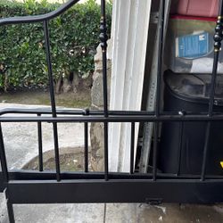 Queen Bed Complete Steel Frame Without Mattress