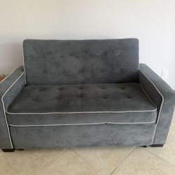 Serta Love Seat Convertible 